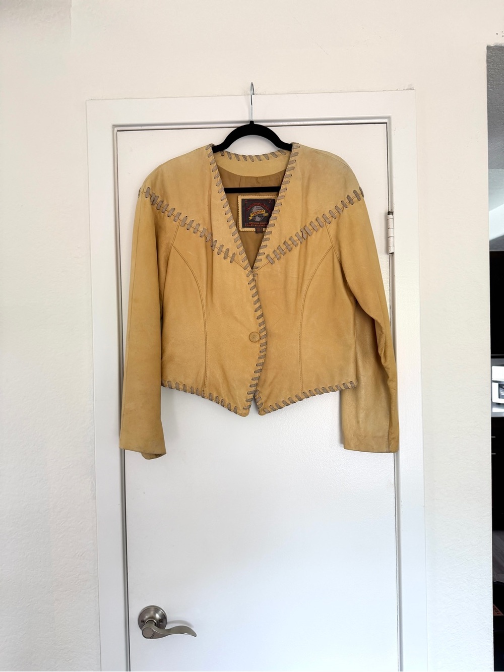 Vintage Suede Western Button-Front Jacket in Mustard Yellow